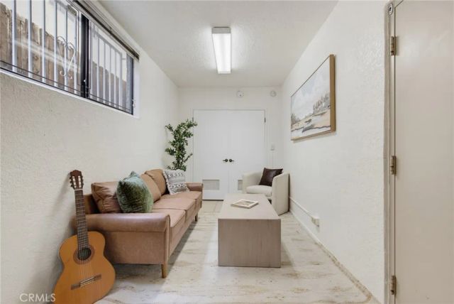 3647 Keystone Avenue 2, Los Angeles, CA 90034