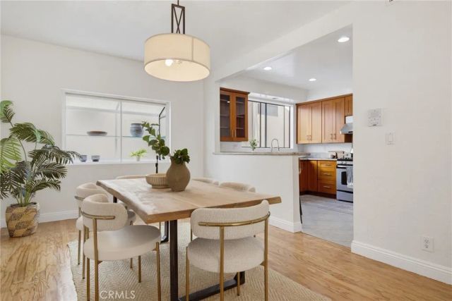 3647 Keystone Avenue 2, Los Angeles, CA 90034