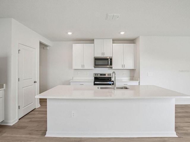 1439 BREKEY WAY, Zephyrhills, FL 33541