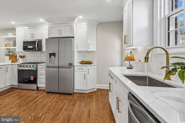 1409 EDGEVALE RD, Wynnewood, PA 19096