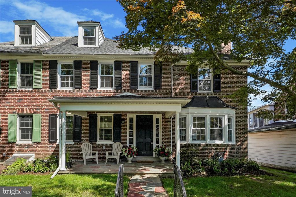 1409 EDGEVALE RD, Wynnewood, PA 19096
