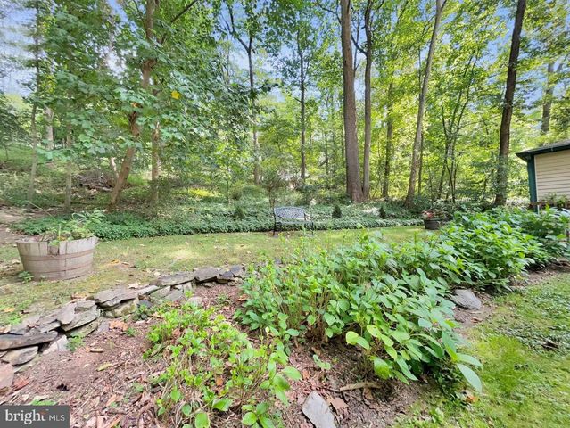 402 NORWOOD RD, Downingtown, PA 19335