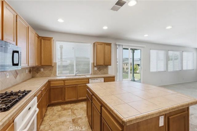 41726 Grand View Drive, Murrieta, CA 92562
