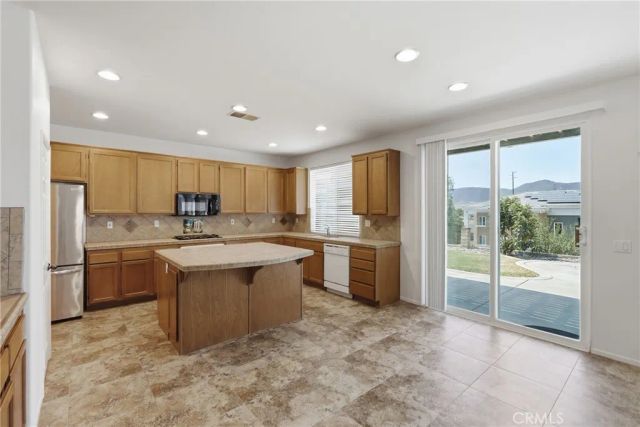 41726 Grand View Drive, Murrieta, CA 92562