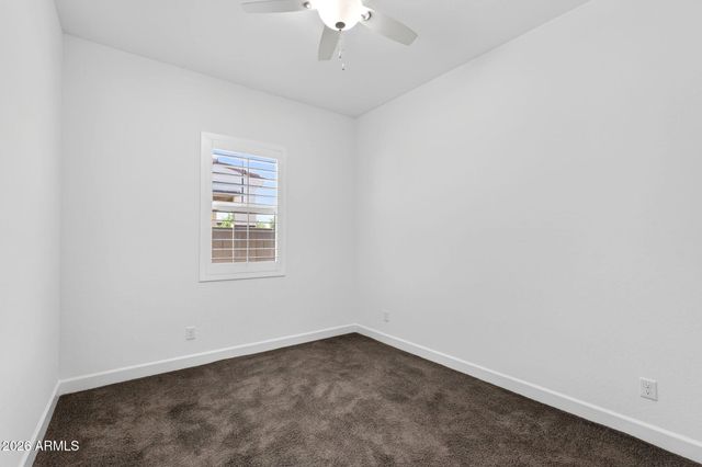 286 E DOGWOOD Drive, Chandler, AZ 85286