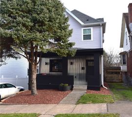306 W 15th Ave, Homestead, PA 15120