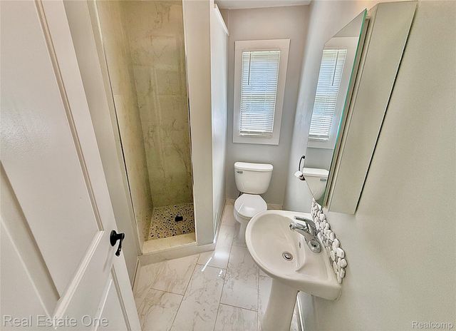 41901 WOODBROOK Drive, Canton Charter Township, MI 48188