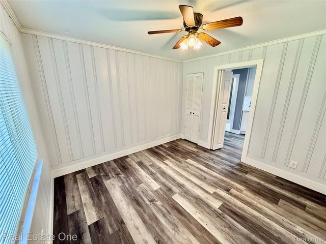 41901 WOODBROOK Drive, Canton Charter Township, MI 48188