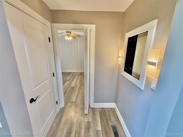 41901 WOODBROOK Drive, Canton Charter Township, MI 48188