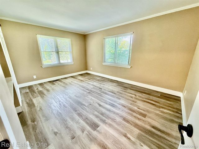 41901 WOODBROOK Drive, Canton Charter Township, MI 48188