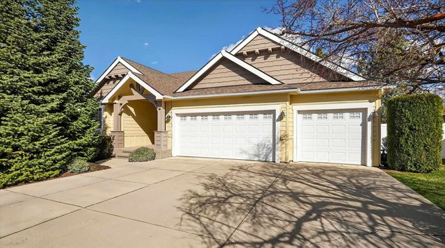 116 N Helstrom Dr, Deer Park, WA 99006