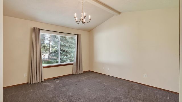 116 N Helstrom Dr, Deer Park, WA 99006