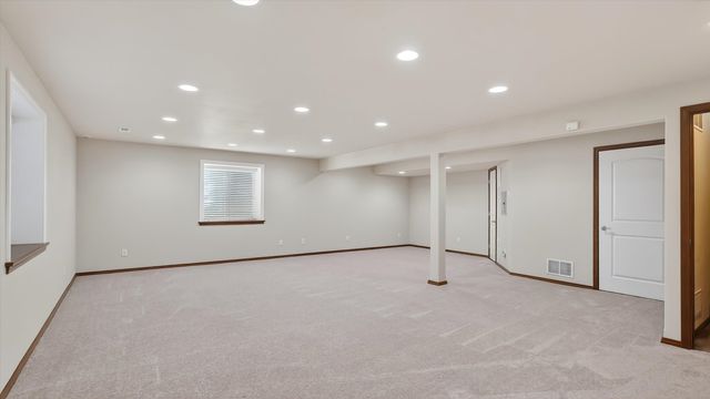 116 N Helstrom Dr, Deer Park, WA 99006