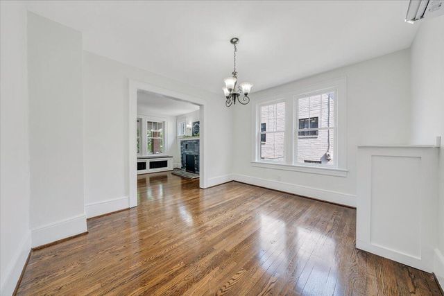 2009 Holley RD, Roanoke, VA 24012