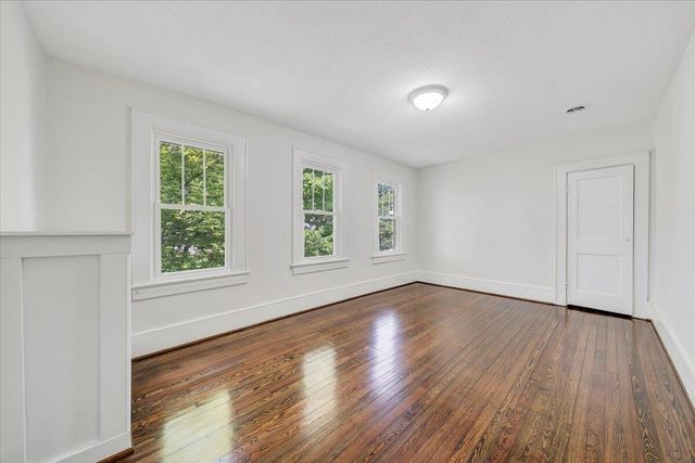 2009 Holley RD, Roanoke, VA 24012