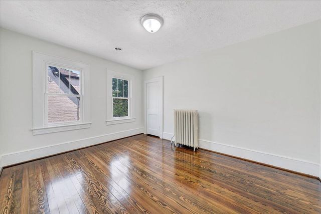 2009 Holley RD, Roanoke, VA 24012