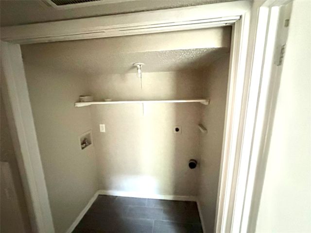 2618 Santa Barbara Drive, Grand Prairie, TX 75052