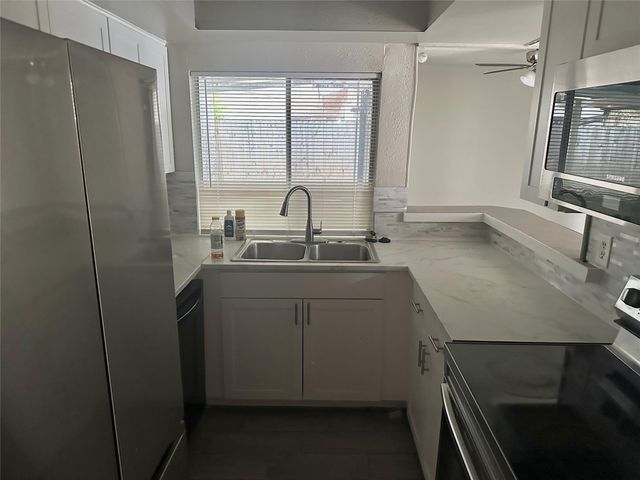 2618 Santa Barbara Drive, Grand Prairie, TX 75052