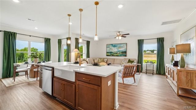 11930 Orchard, Moundville, AL 35474