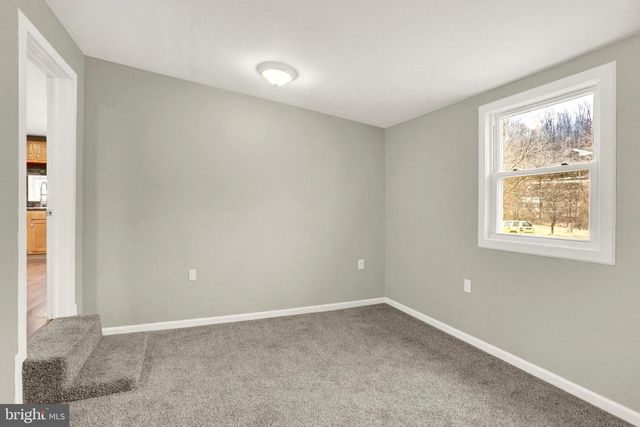 284 MARSH RUN RD, New Cumberland, PA 17070