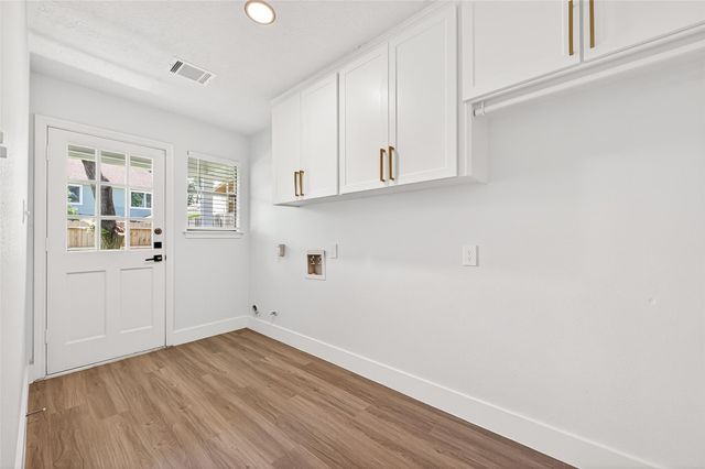 2730 Blue Glen Lane, Houston, TX 77073