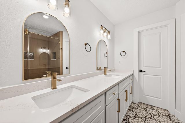2730 Blue Glen Lane, Houston, TX 77073
