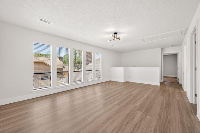 2730 Blue Glen Lane, Houston, TX 77073