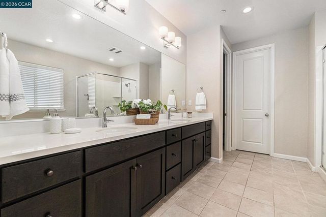 208 Littleton St, Oakley, CA 94561