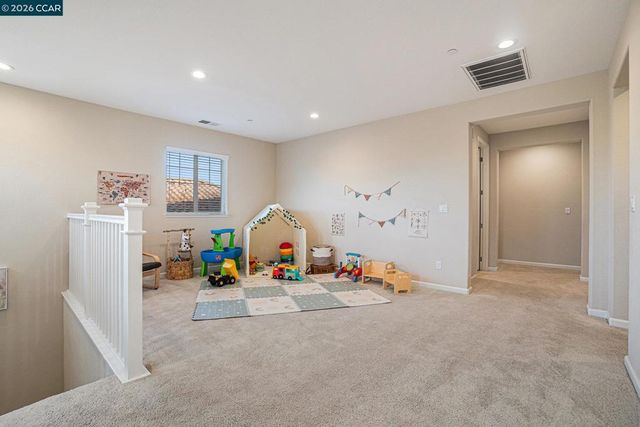 208 Littleton St, Oakley, CA 94561