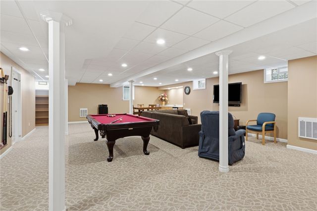29 Dickinson Crossing, Perinton, NY 14450