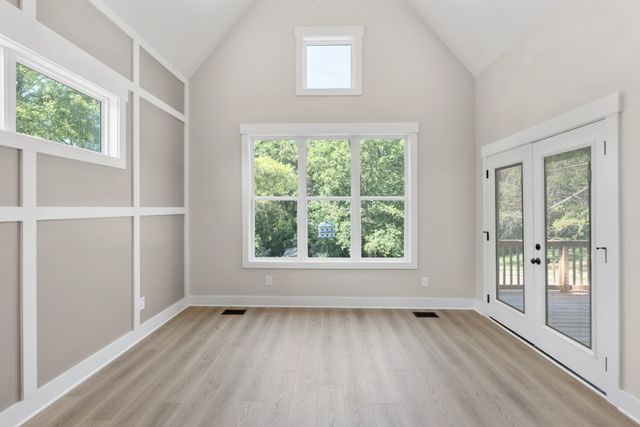 2033 Graceland Dr, Goodlettsville, TN 37072