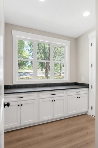 2033 Graceland Dr, Goodlettsville, TN 37072