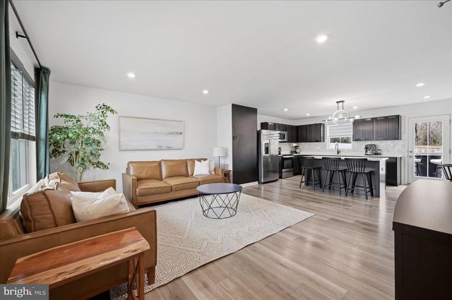 135 BIRMINGHAM, Middletown, VA 22645