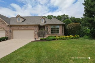 835 Woodglen Lane, Lemont, IL 60439