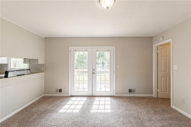 2877 Kensington Way, Rex, GA 30273