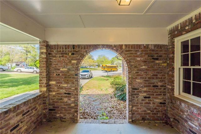 2877 Kensington Way, Rex, GA 30273