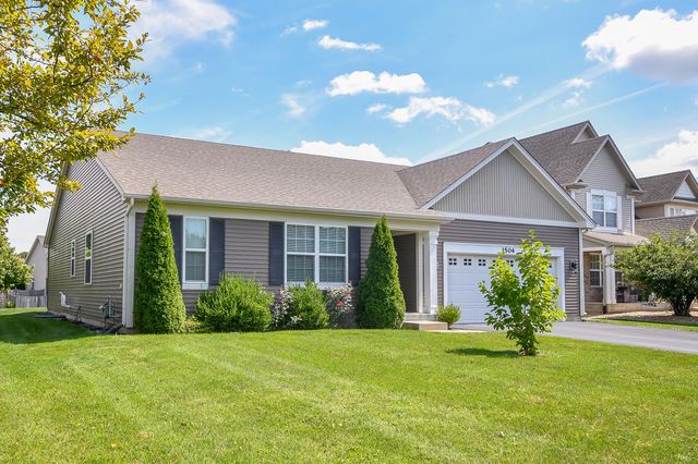 1504 Hearthstone Lane, North Aurora, IL 60542