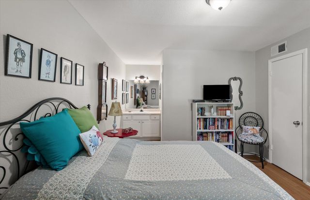 1481 Center Street 1008, Mount Pleasant, SC 29464