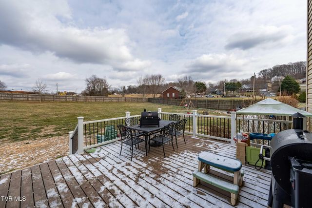 131 Humming Bird Way, Jonesborough, TN 37659