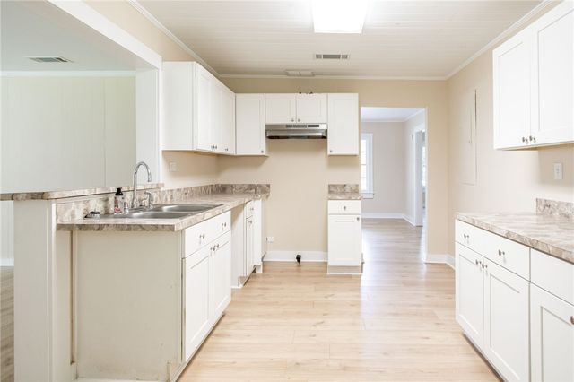 8005 Us Highway 17, Woodbine, GA 31569