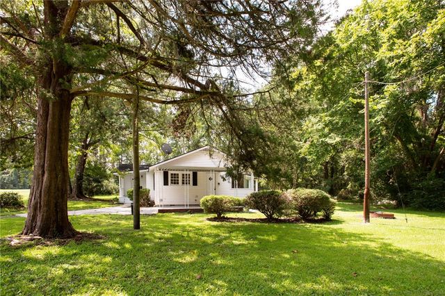 8005 Us Highway 17, Woodbine, GA 31569