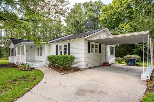 8005 Us Highway 17, Woodbine, GA 31569