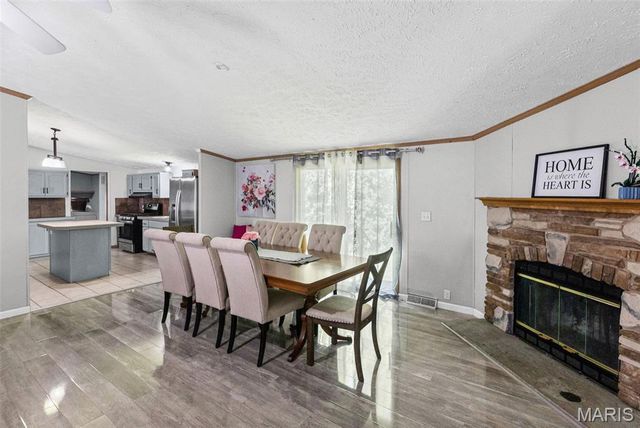 22 Brown Drive, Fairview Heights, IL 62208