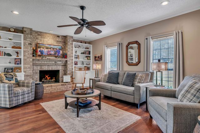 1101 Marigold, Longview, TX 75604