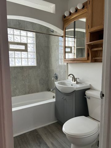 15531 Millard Avenue, Markham, IL 60428