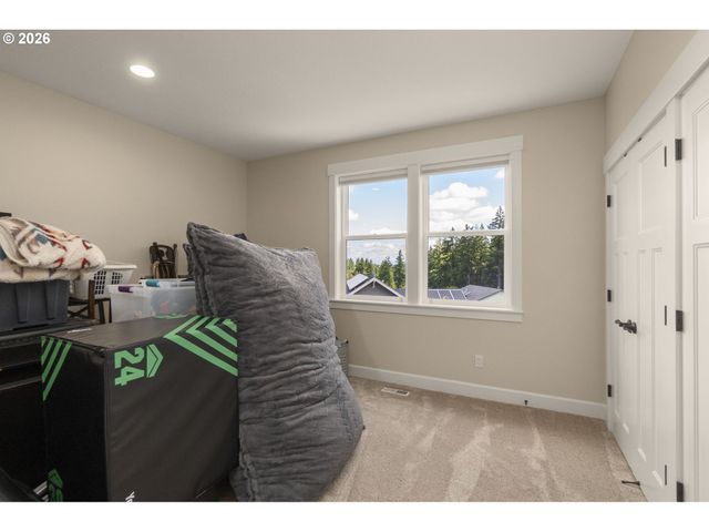 15149 Se BUNKER HILL Ct, Happy Valley, OR 97086