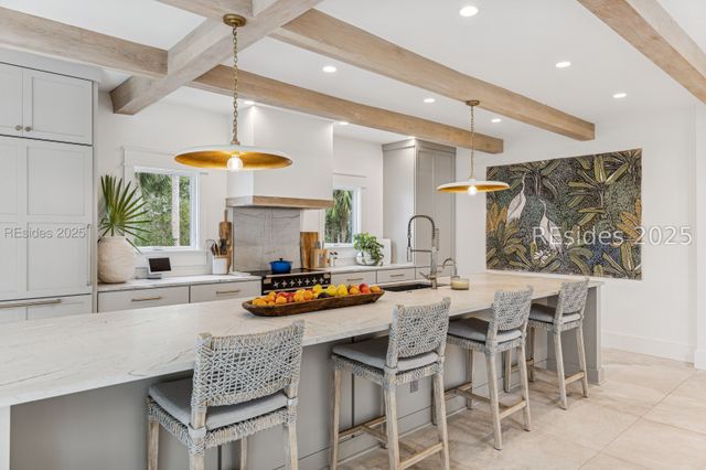 221 Callawassie Dr, Okatie, SC 29909