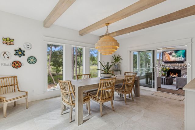 221 Callawassie Dr, Okatie, SC 29909