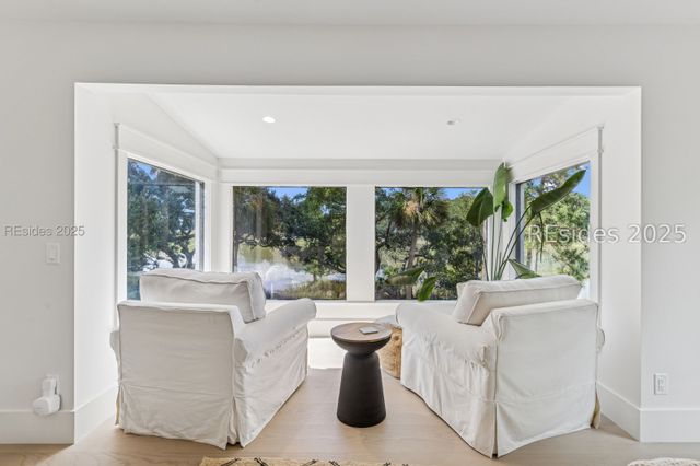 221 Callawassie Dr, Okatie, SC 29909