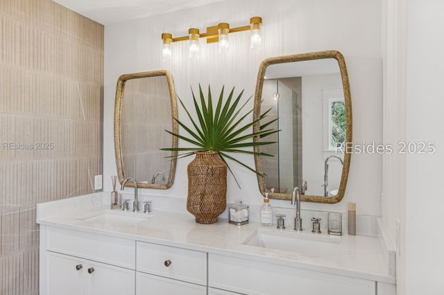 221 Callawassie Dr, Okatie, SC 29909